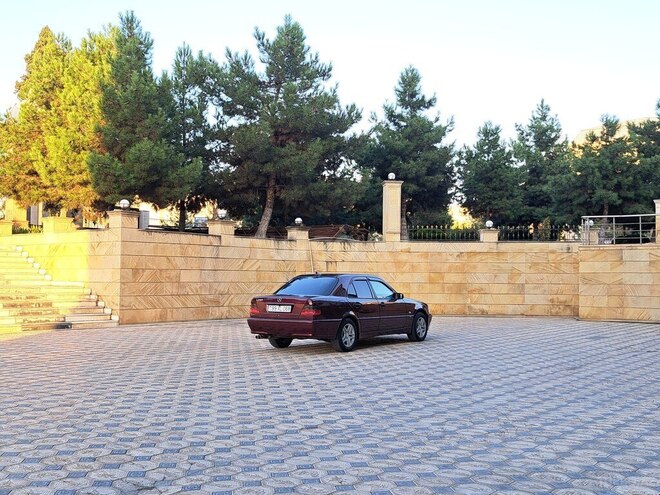 Mercedes C 240 1997, 424,122 km - 2.4 л - Gəncə