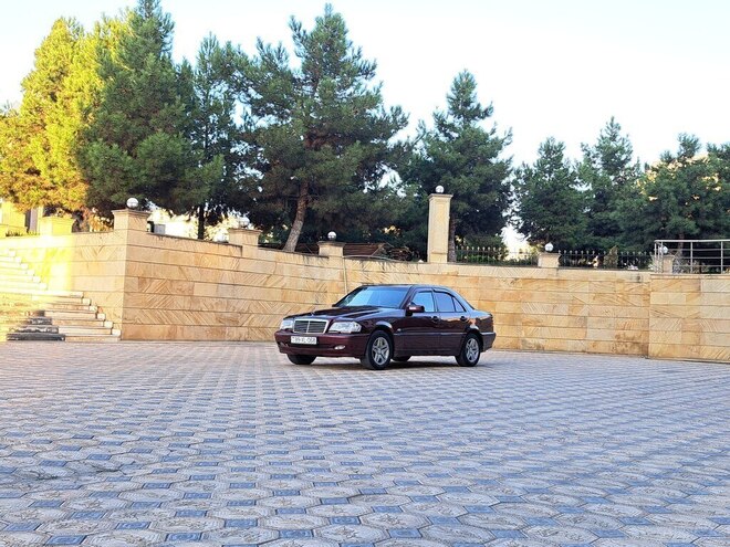 Mercedes C 240 1997, 424,122 km - 2.4 л - Gəncə