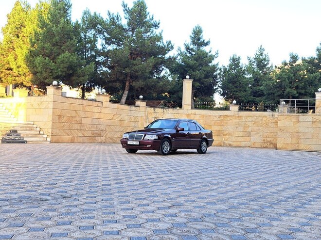 Mercedes C 240 1997, 424,122 km - 2.4 л - Gəncə