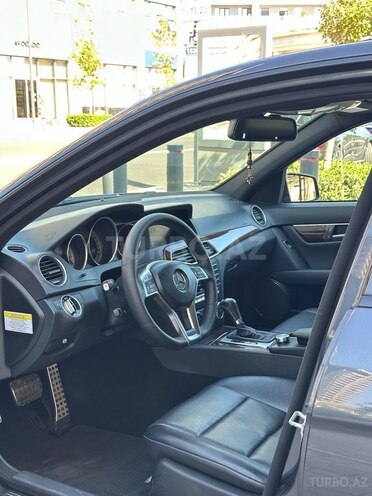 Mercedes C 250 2013, 306,000 km - 1.8 л - Bakı