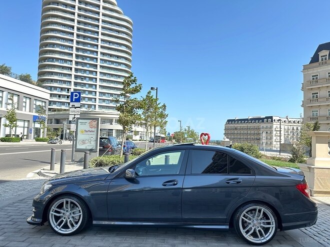 Mercedes C 250 2013, 306,000 km - 1.8 л - Bakı