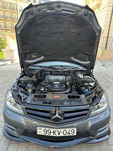 Mercedes C 250 2013, 306,000 km - 1.8 л - Bakı