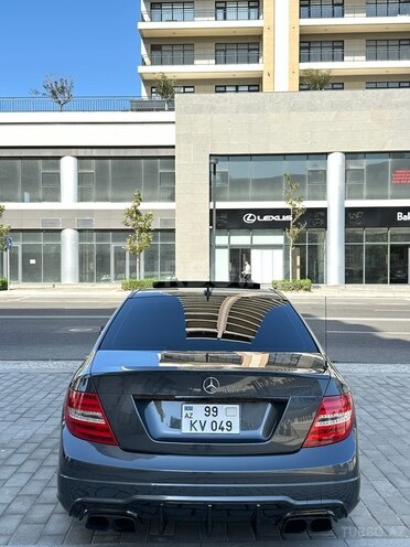 Mercedes C 250 2013, 306,000 km - 1.8 л - Bakı