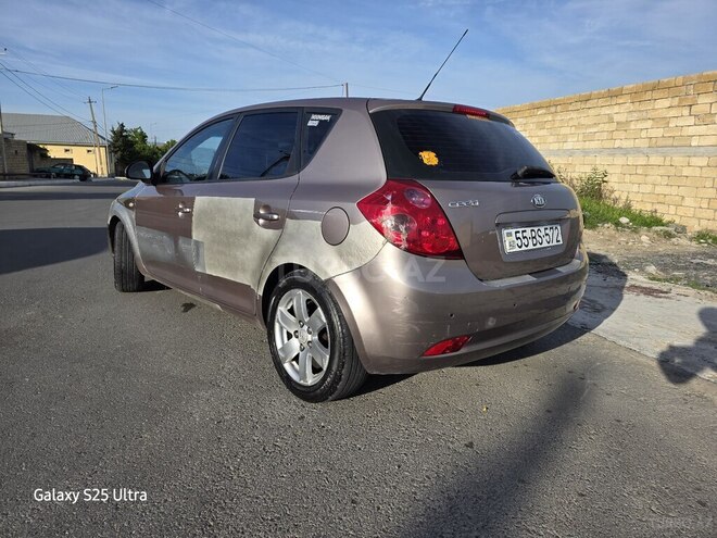 Kia Ceed 2007, 240,000 km - 1.6 l - Şəki