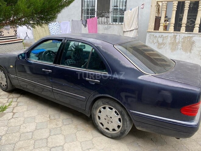 Mercedes E 280 1997, 450,000 km - 2.8 l - Bakı