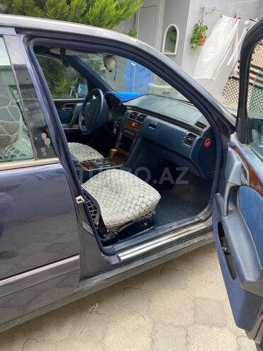 Mercedes E 280 1997, 450,000 km - 2.8 l - Bakı