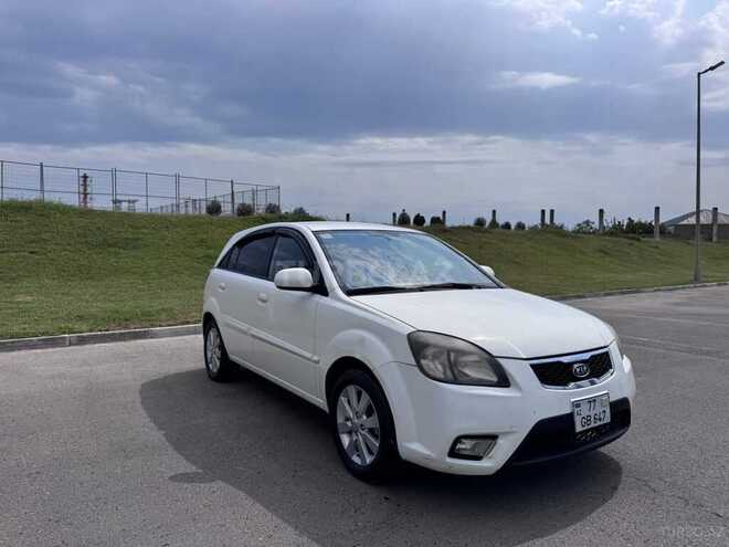 Kia Rio 2010, 326,000 km - 1.4 l - Bakı