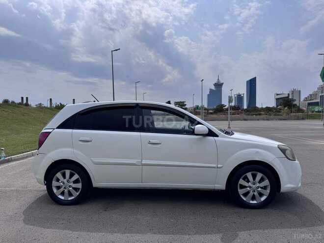 Kia Rio 2010, 326,000 km - 1.4 l - Bakı