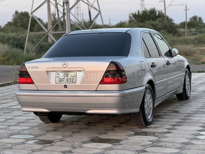 Mercedes C 200 1998, 187,000 km - 2.0 l - Saatlı