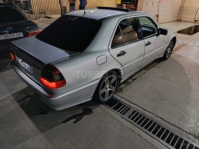 Mercedes C 200 1997, 575,000 km - 2.0 л - Sabirabad