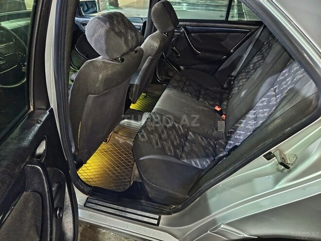 Mercedes C 200 1997, 575,000 km - 2.0 л - Sabirabad