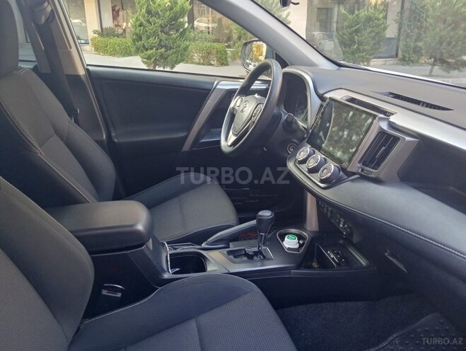 Toyota RAV4 2018, 161,561 km - 2.0 l - Bakı
