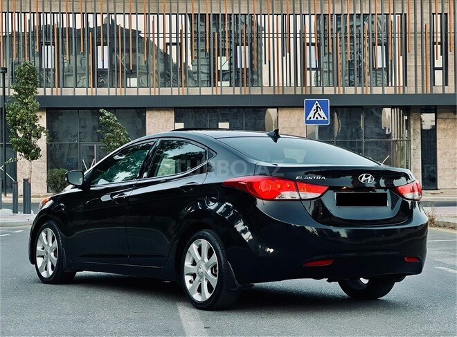 Hyundai Elantra 2013, 92,381 km - 1.8 l - Bakı