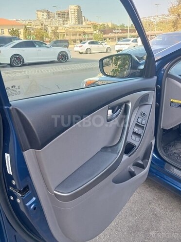 Hyundai Elantra 2014, 163,403 km - 1.8 l - Bakı