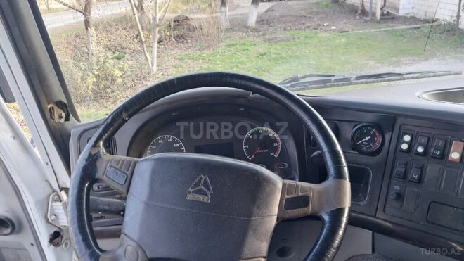 HOWO 371 2012, 270,000 km - 9.7 l - Bakı
