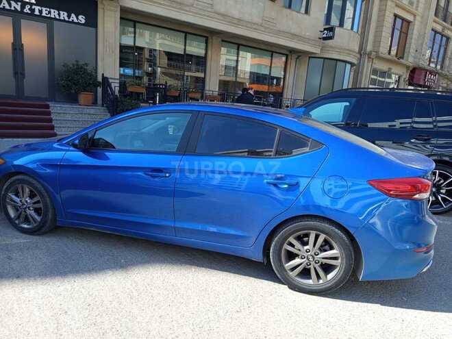 Hyundai Elantra 2018, 125,510 km - 2.0 l - Bakı