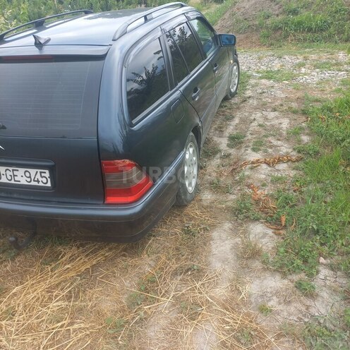 Mercedes C 180 1998, 521,633 km - 1.8 л - Quba