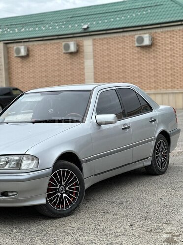 Mercedes C 200 1997, 236,000 km - 2.0 л - Şirvan