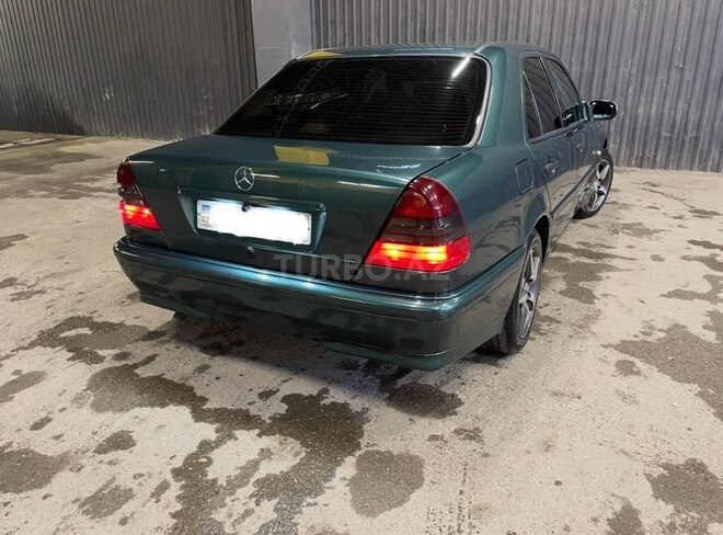 Mercedes C 180 1999, 366,000 km - 1.8 l - Bakı