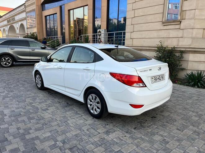 Hyundai Accent 2015, 90,740 km - 1.6 л - Bakı