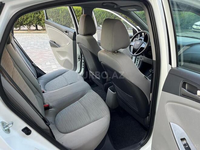 Hyundai Accent 2015, 90,740 km - 1.6 л - Bakı