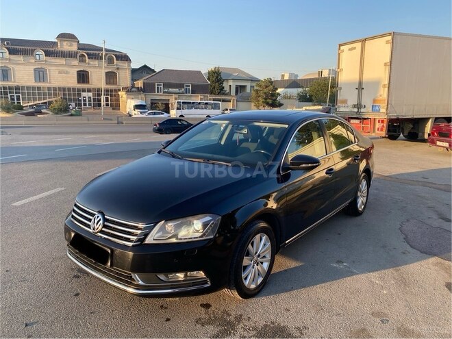 Volkswagen Passat 2014, 203,000 km - 1.8 л - Bakı