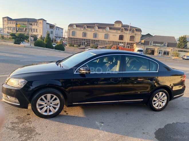 Volkswagen Passat 2014, 203,000 km - 1.8 л - Bakı