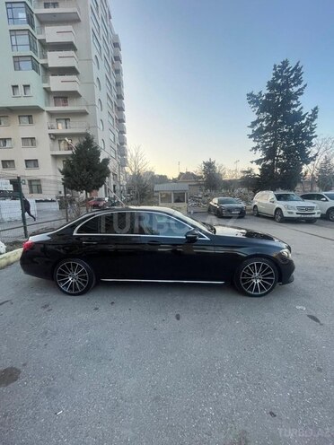 Mercedes E 350 4MATIC 2019, 123,000 km - 3.5 l - Bakı