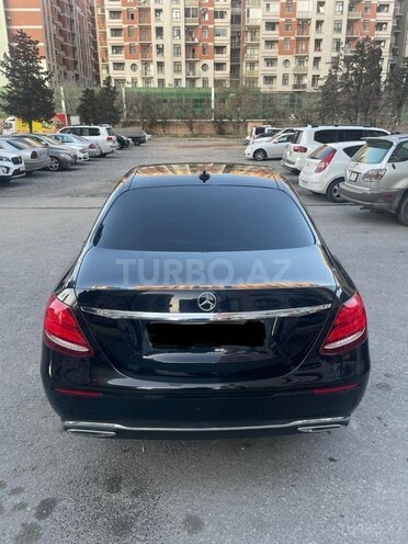 Mercedes E 350 4MATIC 2019, 123,000 km - 3.5 l - Bakı