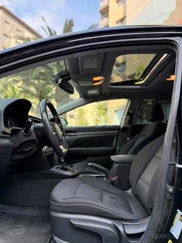 Hyundai Elantra 2018, 99,779 km - 2.0 l - Bakı