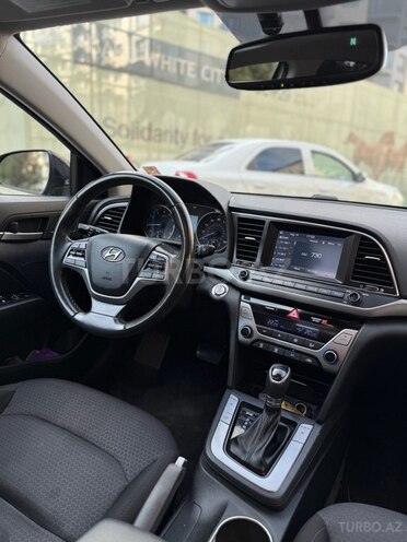 Hyundai Elantra 2018, 99,779 km - 2.0 l - Bakı