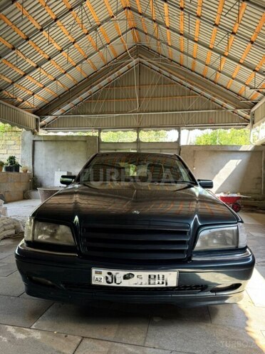Mercedes C 200 1995, 690,000 km - 2.0 l - Bakı