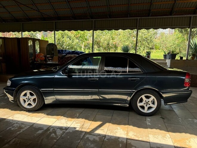 Mercedes C 200 1995, 690,000 km - 2.0 l - Bakı