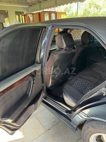 Mercedes C 200 1995, 690,000 km - 2.0 l - Bakı