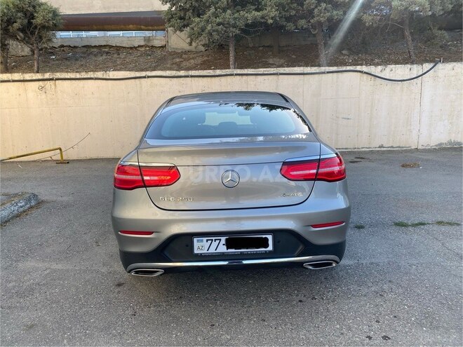 Mercedes GLC 250 4MATIC Coupe 2018, 48,133 km - 2.0 л - Bakı