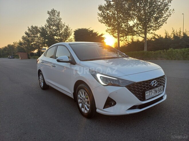 Hyundai Accent 2021, 85,000 km - 1.6 л - Bakı