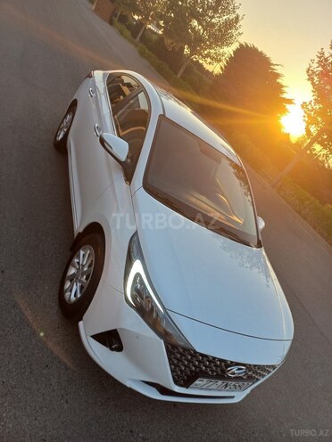 Hyundai Accent 2021, 85,000 km - 1.6 л - Bakı