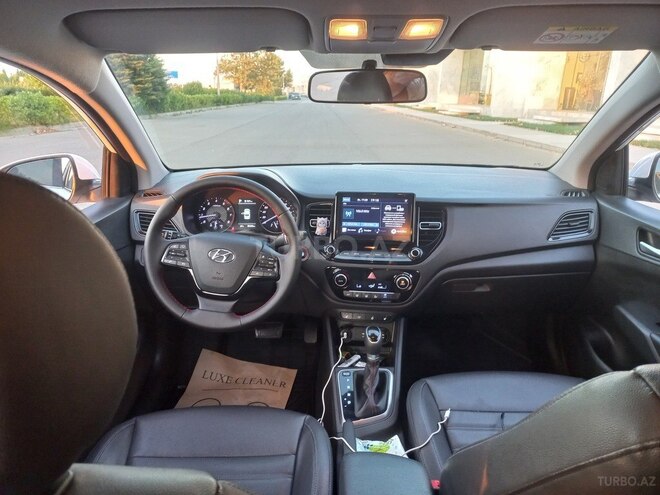 Hyundai Accent 2021, 85,000 km - 1.6 л - Bakı