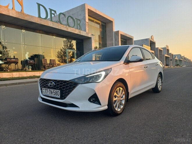 Hyundai Accent 2021, 85,000 km - 1.6 л - Bakı