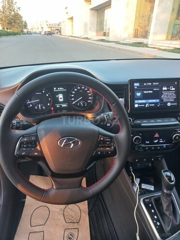 Hyundai Accent 2021, 85,000 km - 1.6 л - Bakı