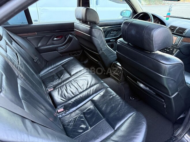 BMW 530 2002, 265,000 km - 3.0 l - Xırdalan