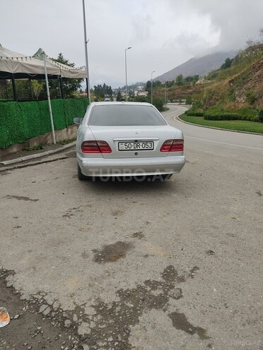 Mercedes E 320 2000, 280,000 km - 3.2 l - Ağcabədi