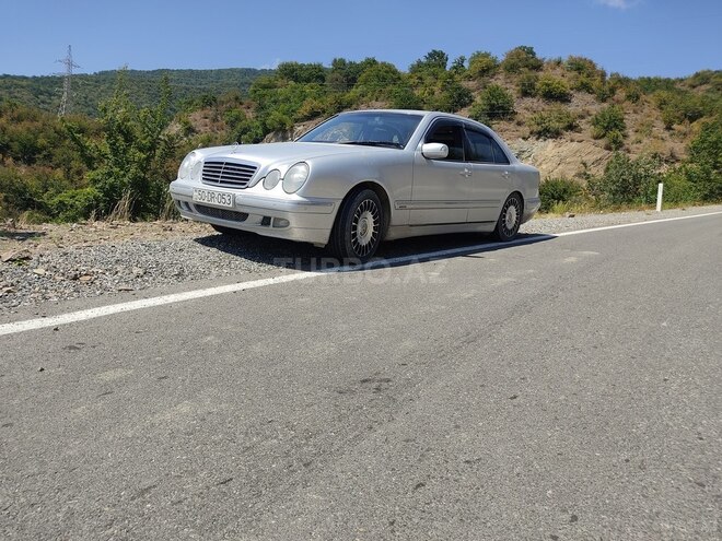 Mercedes E 320 2000, 280,000 km - 3.2 l - Ağcabədi