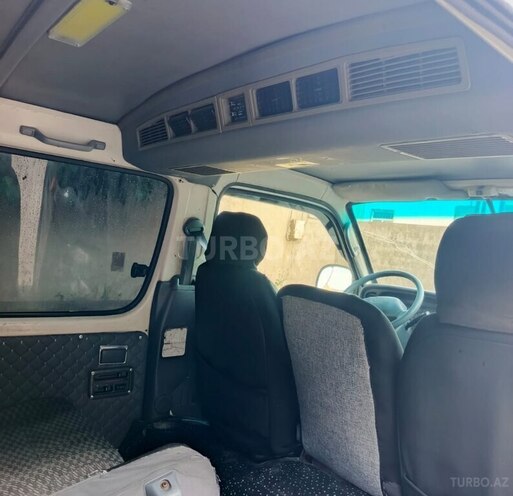 Toyota HiAce 1999, 567,567 km - 2.4 л - Bakı