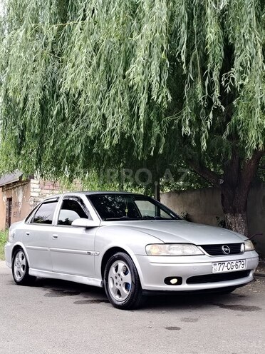 Opel Vectra 1999, 332,560 km - 1.6 l - Qazax