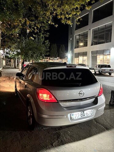 Opel Astra 2005, 300,556 km - 1.4 l - Tovuz