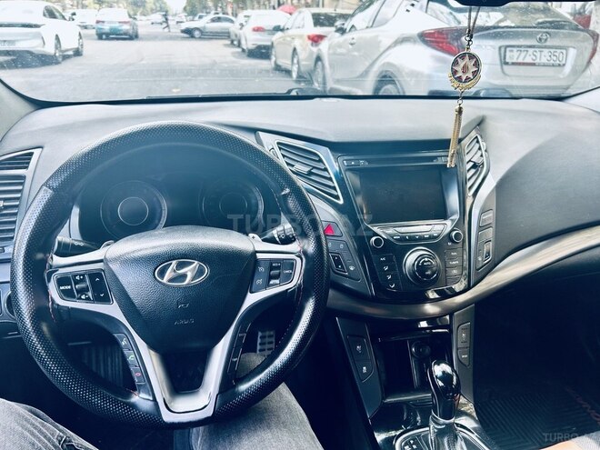 Hyundai i40 2011, 167,000 km - 2.0 l - Gəncə