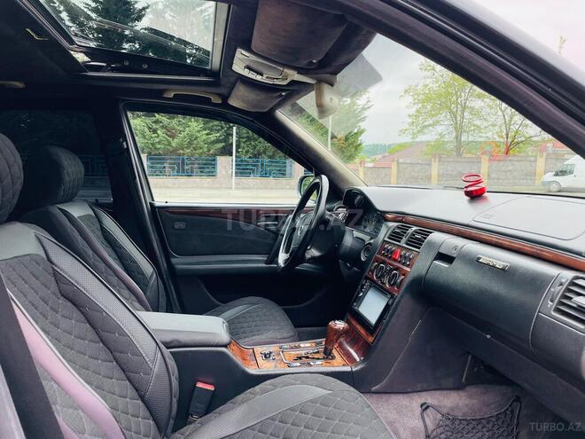 Mercedes E 200 1998, 240,000 km - 2.0 l - Qusar