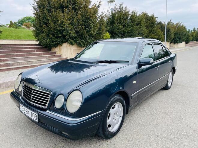 Mercedes E 200 1998, 240,000 km - 2.0 l - Qusar
