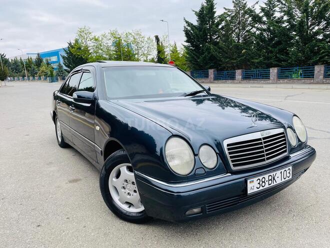 Mercedes E 200 1998, 240,000 km - 2.0 l - Qusar